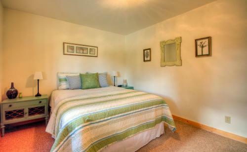 White Otter Cabin By Big Sky Vacation Rentals