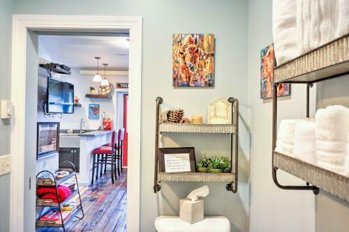 Walkable Studio Apartment In Downtown Livingston!