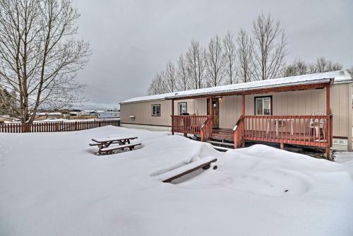 Columbia Falls Cottage With Deck And Grill!