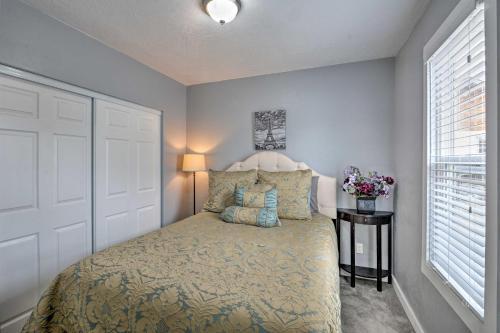 Central Great Falls Home Near Golf And Parks!
