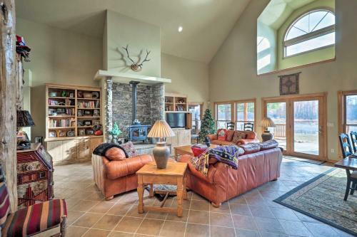 Kalispell Riverfront Home By Glacier National Park