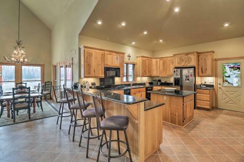 Kalispell Riverfront Home By Glacier National Park