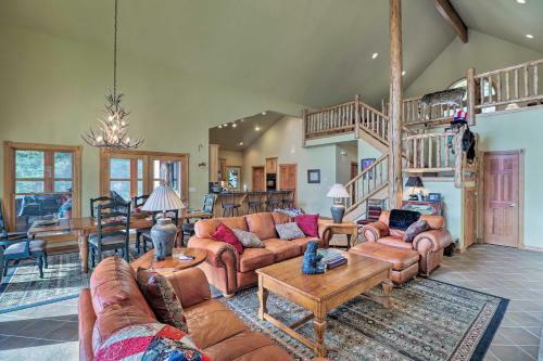 Kalispell Riverfront Home By Glacier National Park