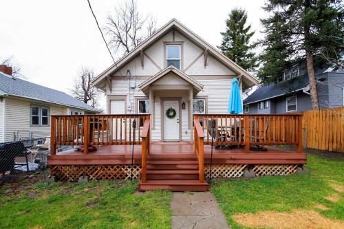 Pet-friendly Great Falls Home Walk To Downtown!