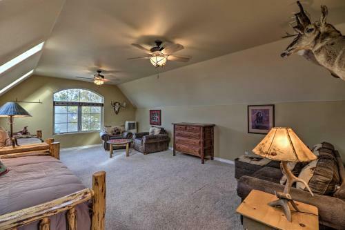 Glacier Park Getaway Surrounded By Mtn Lakes!