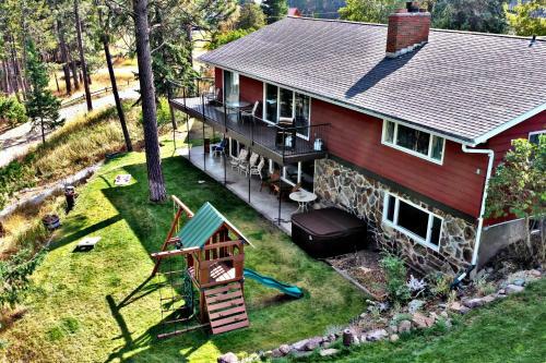 Welker Lake House