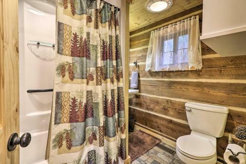 Reconnect With Nature At Timber Creek Cabin!