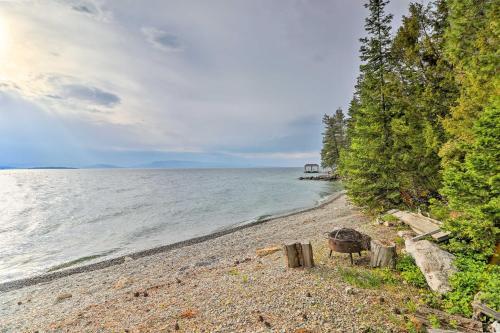 Flathead Lake House With Private Beach And Boat Dock!
