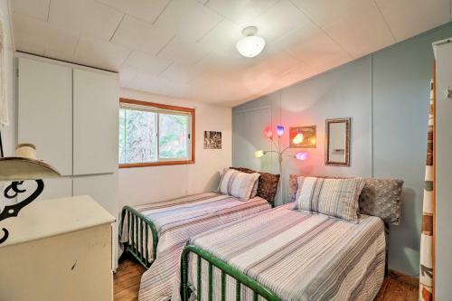 Flathead Lake House With Private Beach And Boat Dock!