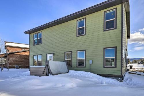 Vivid Home On Red Lodge Mountain Golf Course!