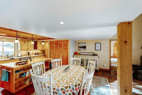 Northwoods Dream Retreat
