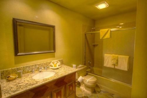 Azure Chateau By Lake Tahoe Accommodations