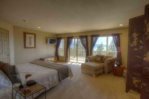 Azure Chateau By Lake Tahoe Accommodations