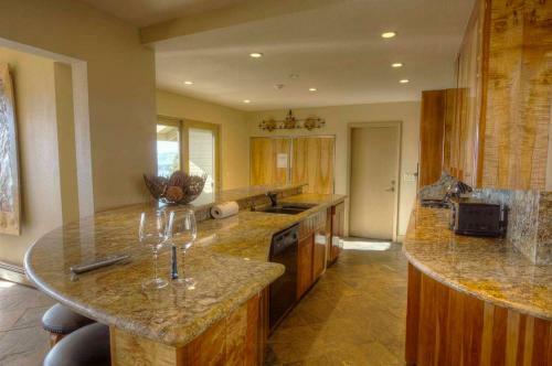 Azure Chateau By Lake Tahoe Accommodations
