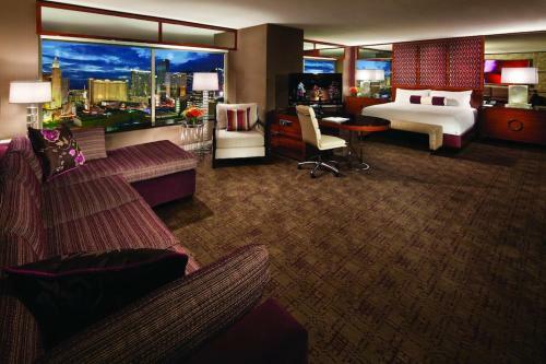 Mgm Grand Hotel & Casino By Suiteness