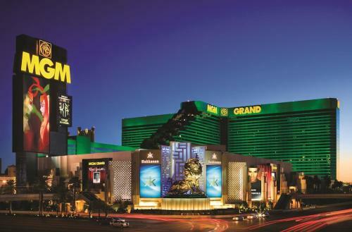 Mgm Grand Hotel & Casino By Suiteness
