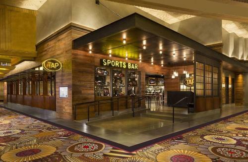 Mgm Grand Hotel & Casino By Suiteness