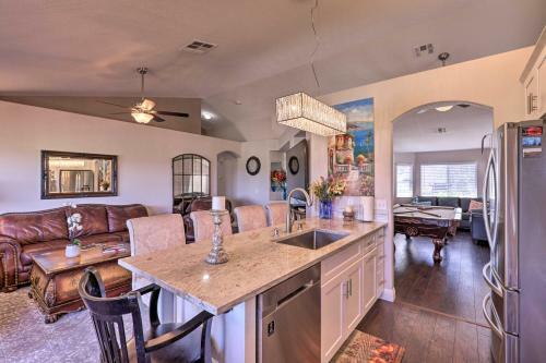 Spacious Vegas Home With Strip View And Pool Table