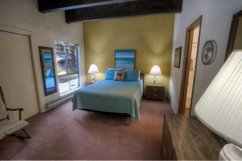 Sparrows Nest By Lake Tahoe Accommodations