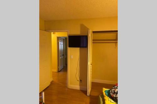 3 Bedroom 11 Sleep House