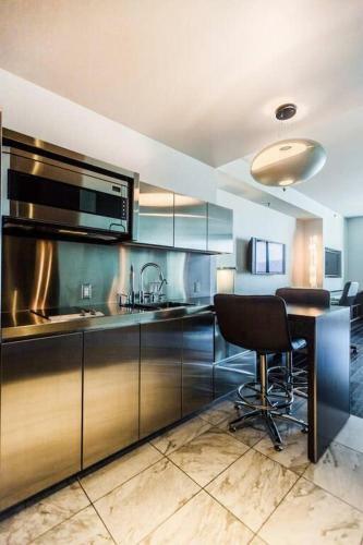 Hotel The Palms Place By Orgoto