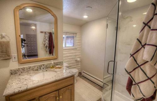 Cheyenne Chalet By Lake Tahoe Accommodations