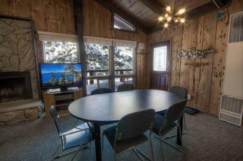 Tahoe Olympic By Lake Tahoe Accommodations