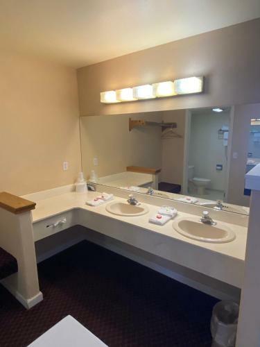 Hotel Santa Fe Inn - Winnemucca