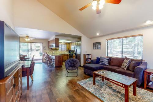 Cougar Cabin