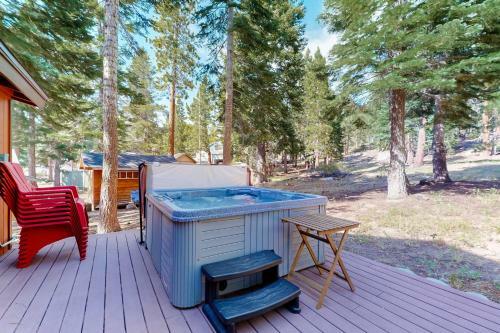 Cougar Cabin