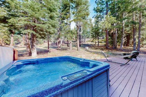 Cougar Cabin