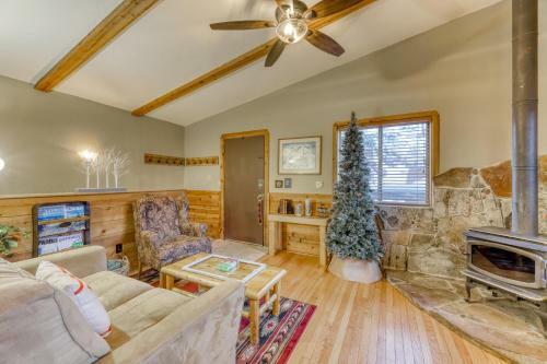 Tahoe Treetop Escape