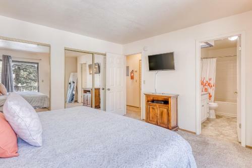 South Star Pines Retreat