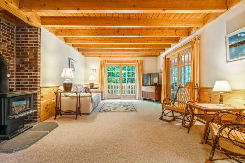 The Cabin On Squam Lake