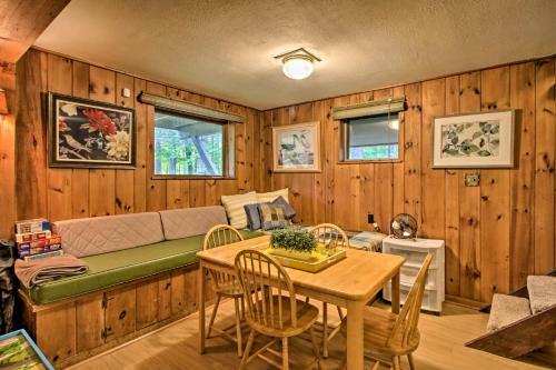 Ski Chalet On Saco With Mtn View 2mi To Attitash
