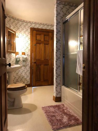 Aiken Manor B&B