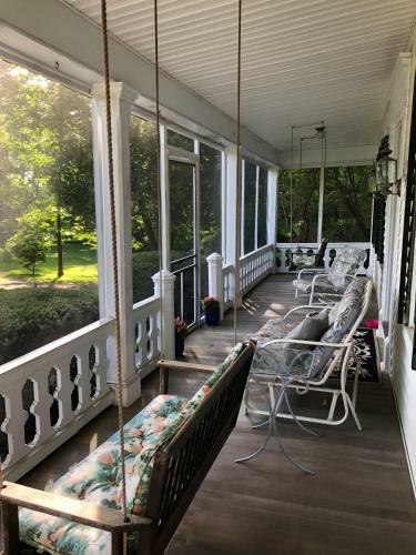 Aiken Manor B&B
