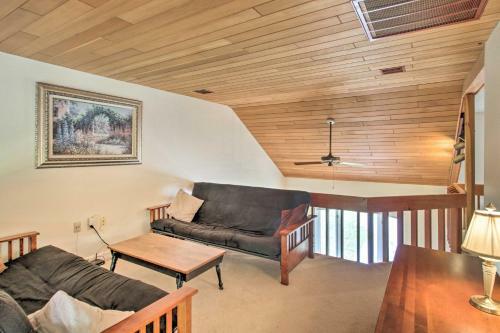 Jackson Village Townhome Loft And Golf Course View!