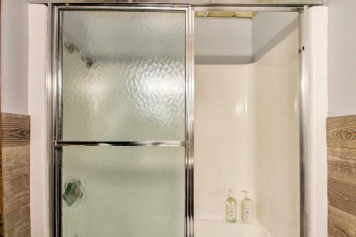 Apartamento Glen Condo On Golf Course, 3 Mins To Story Land!