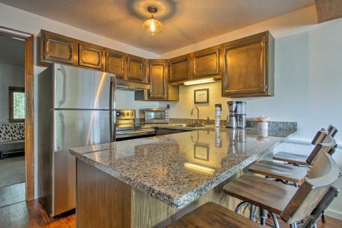 Apartamento Glen Condo On Golf Course, 3 Mins To Story Land!