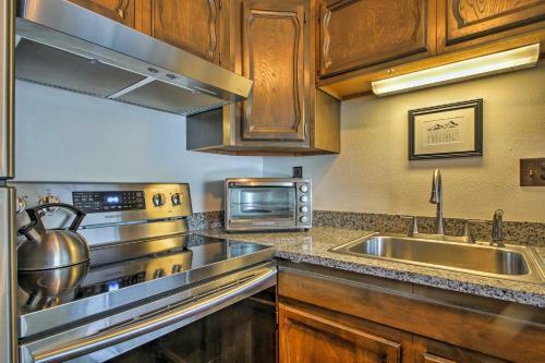 Apartamento Glen Condo On Golf Course, 3 Mins To Story Land!