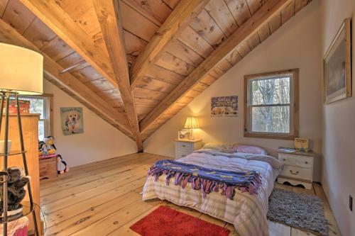 Cabin Private Hot Tub, Walk To Pats Peak Ski Area