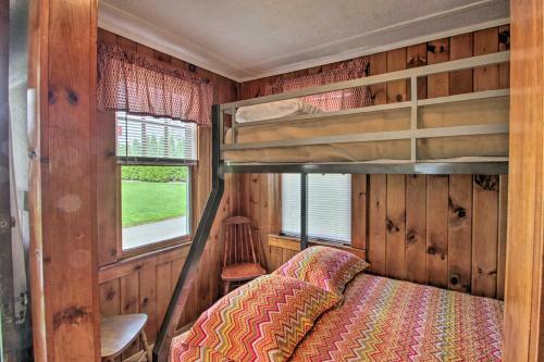 Charming Laconia Cottage Walk To Weirs Beach