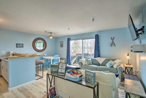 Apartamento Laconia Apt With Paugus Bay View, 3 Mi To Beach