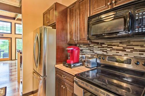 Home With Sunroom - 10-min Walk To Boulder Beach