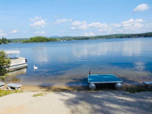 Hotel Winnisquam Lake Inn