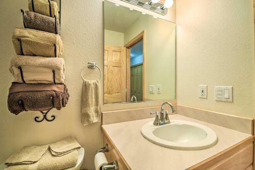 Apartamento 1-story Condo With Fireplace, 2 Mi To Angel Fire