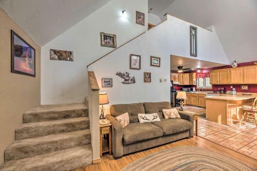 Quaint Cloudcroft Cabin With Stunning Forest Views!