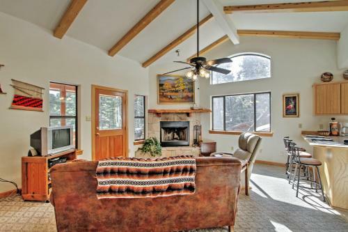 Charming Coppertop Cloudcroft Cabin 3 Mi To Ski