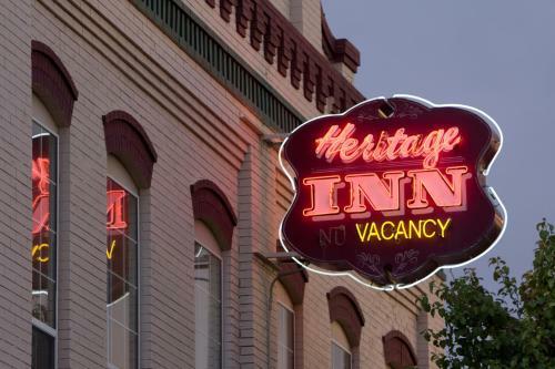 Hotel Heritage Inn